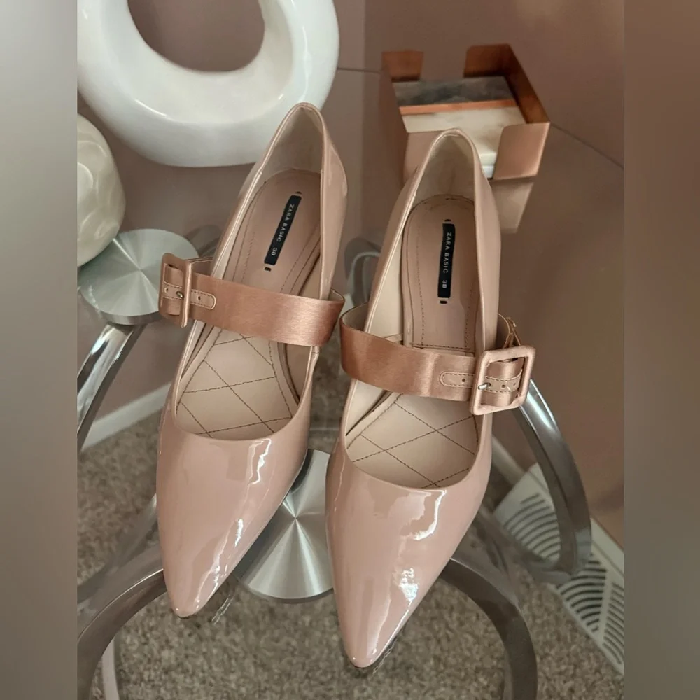 Zara Nude Patent Leather Kitten Heels with Buckle 38 - Picture 2 of 9